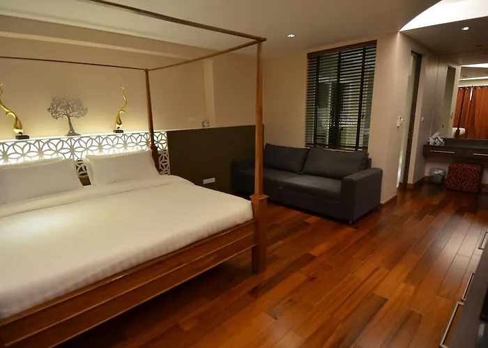 Le Siam Heritage Silom
